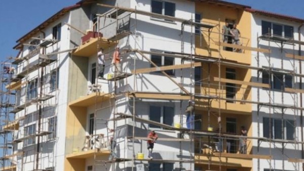 fotofondcertificatenergetic_1423582554_62438300