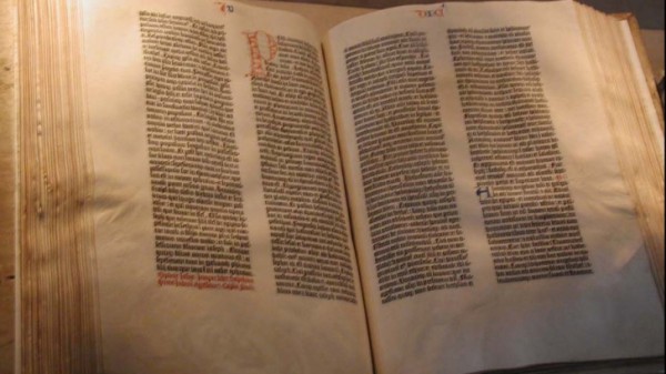 gutenberg_bible_79498400