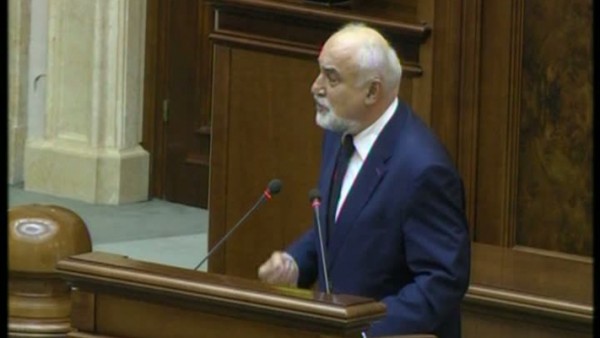 vosganian1_37413200