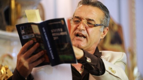 gigi_becali_70471800