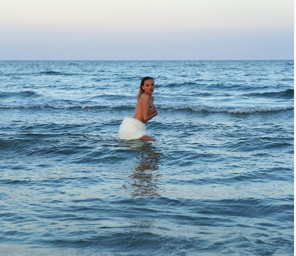 alexandra stan1
