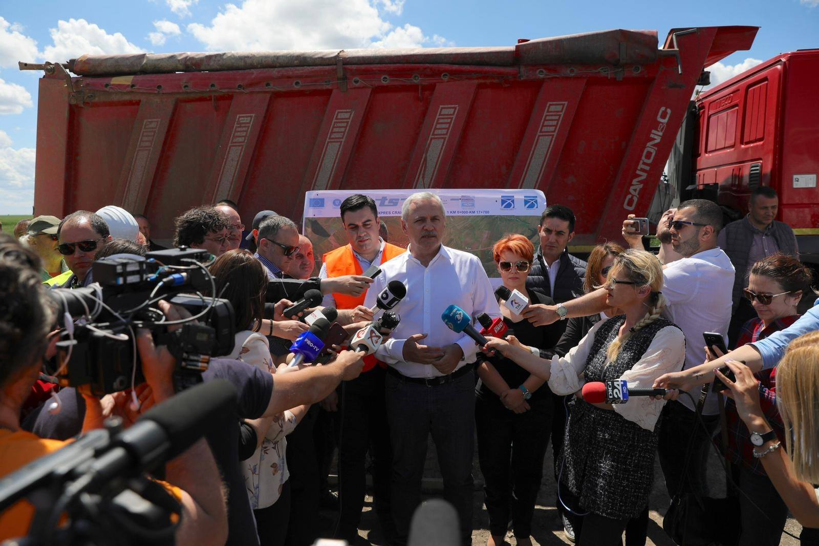 Au început lucrările pentru autostrada Craiova - Pitești