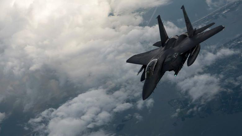 Un avion iranian de pasageri s-a simțit amenințată de două avioane de vânătoare americane
