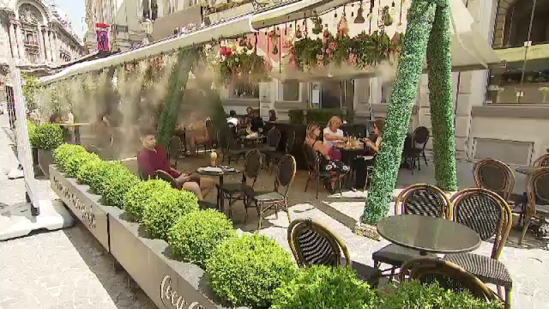 Vezi ce reacție au avut patronii și clienții barurilor și teraselro față de noile măsuri