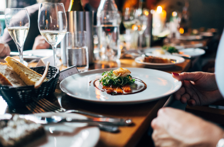 Raed Arafat atrage atenția