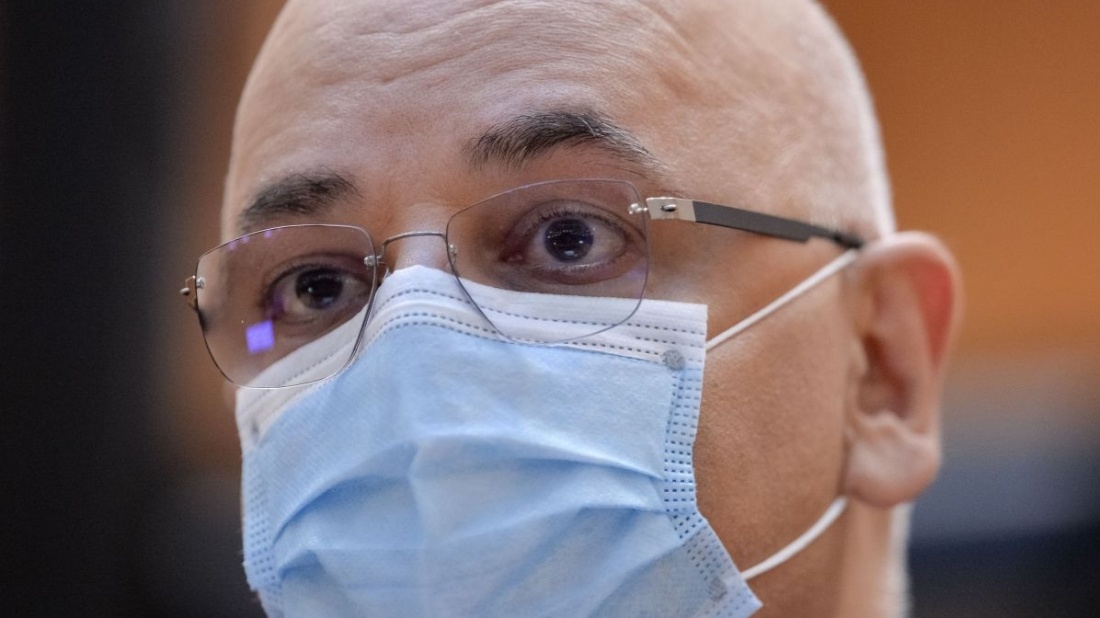 Raed Arafat glume despre...Școala de Medicina de la Universitatea...Facebook