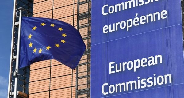 Comisia Europeană dă 4 miliarde