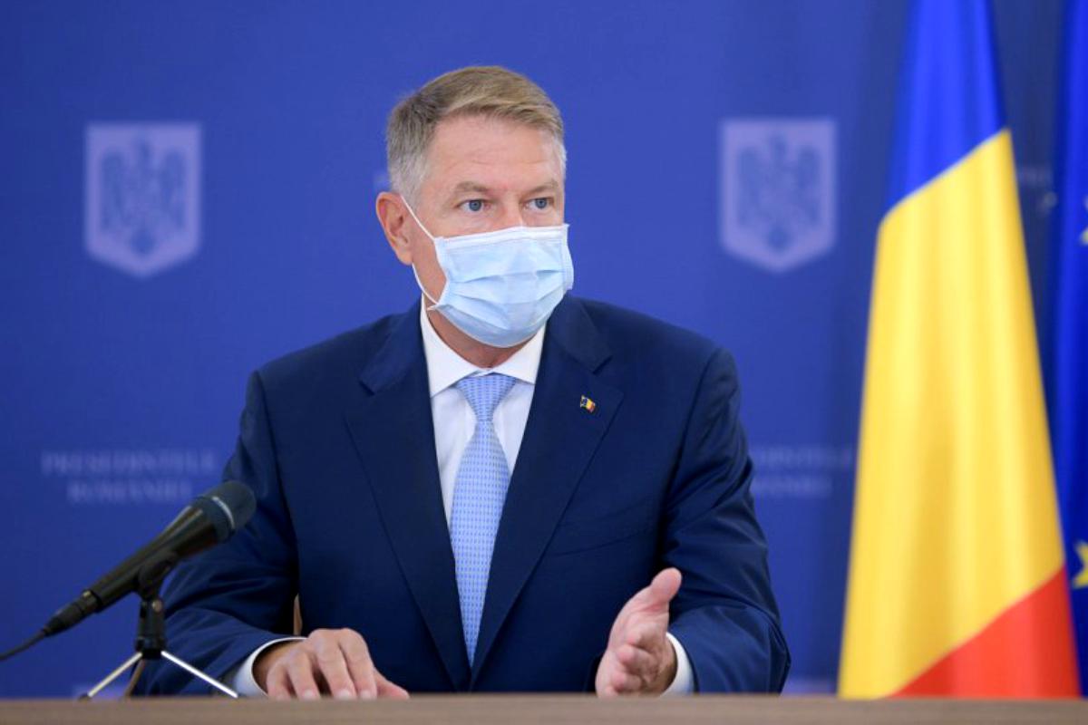 Președintele Klaus Iohannis a transmis un mesaj pentru parlamentari înaintea moțiunii de cenzură: Nu deveniți complici la un astfel de act iresponsabil