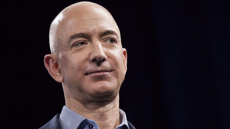 Jeff Bezos declarat