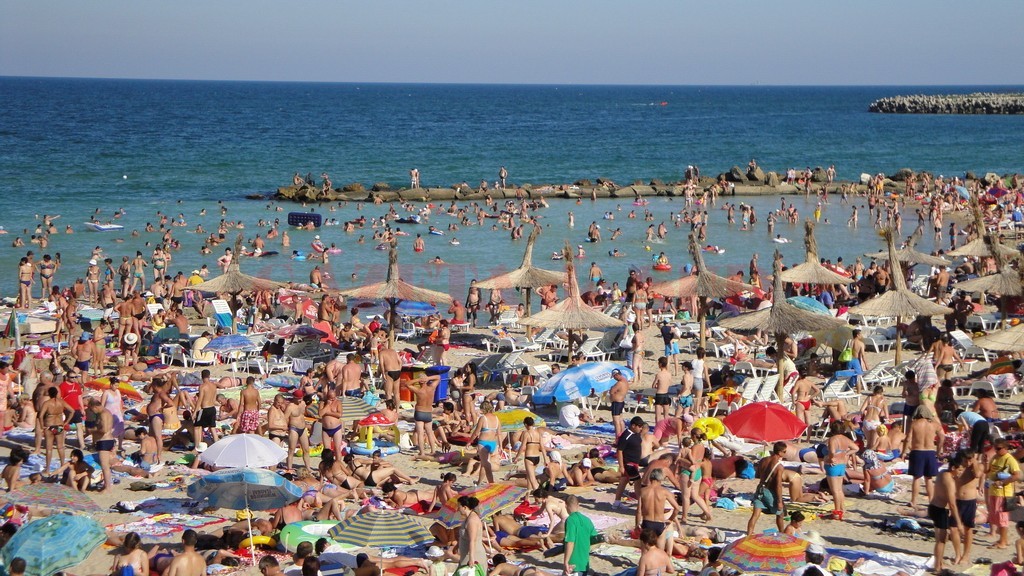 Pe litoral cazările ilegale au înflorit, din pricina anulării vacanțelor