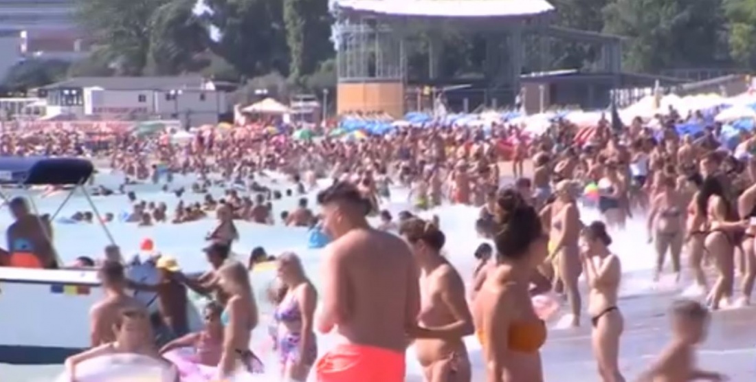 De la 1 august pe litoral nu mai ai voie, făra mască în zonele aglomerate