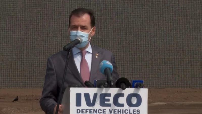 Ludovic Orban, mulțumit că Compania Iveco Defense Vehicles a lansat oficial, marți, la Petrești, județul Dâmbovița, lucrările de costrucție a unității