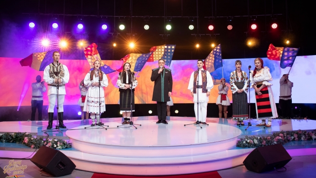 Fuego vă invită la Folclor și voie bună la „Drag de România mea!”