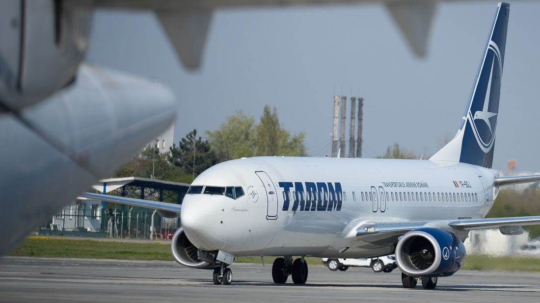 TAROM trimite în șomaj tehnic 1.000 de angajați: Până la sfarșitul lui 2020