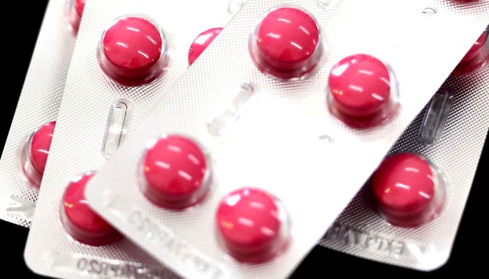 Medicii specialiști atrag atentia asupra a 2 medicamente folosite în România pentru tratarea COVID și care au efecte secundare majore