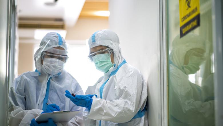 Cei trei medici, infectați cu COVID, s-au ales cu dosare penale după ce au fugit din spitalul din Targu Jiu
