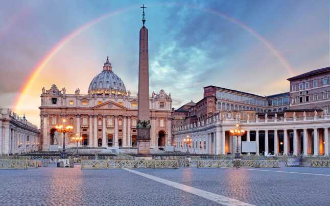La Vatican, pentru prima oară în istorie, doi preoți au ajuns în instanță, sub acuzația de abuz sexual