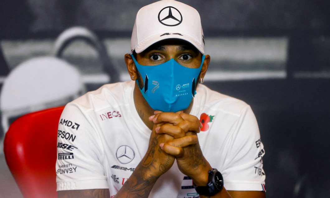 Hamilton se retrage după al 93-lea titlul din carieră