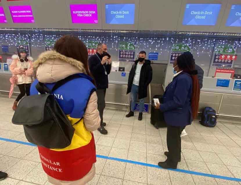 Ambasada României la Londra „95 de cetăţeni români afectaţi de restricţiile de călătorie impuse în contextual pandemiei Covid-19 au fost repatriaţi