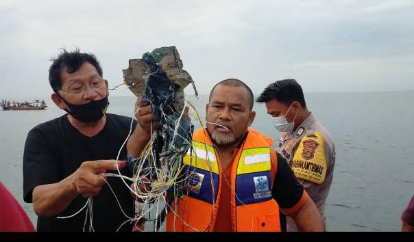 Un avion BIeoing a disparut de pe radare în Indonezia