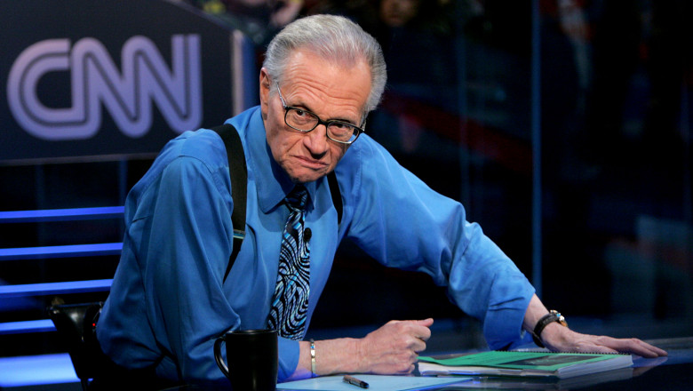 Larry King a decedat