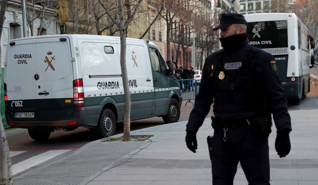 Autorităţile spaniole