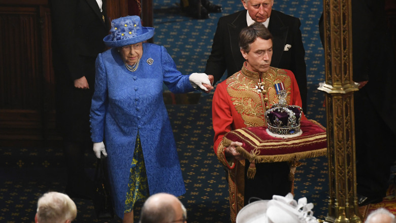 Regina Elisabeta a aniversat 69 de ani de la încoronare