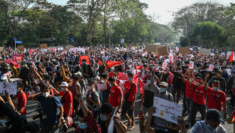 Proteste în Myanmar