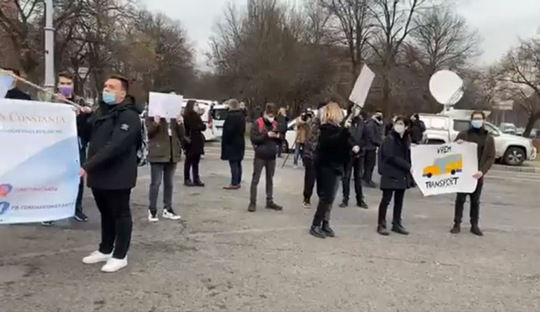 studenti, elevi, protest, transort