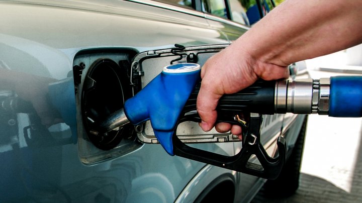 Carburanții s-au scumpit semnificativ în România