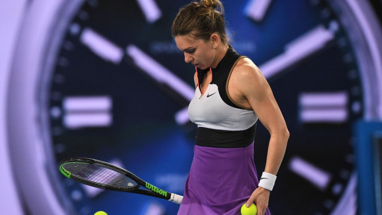 Halep părăsește Australian Open