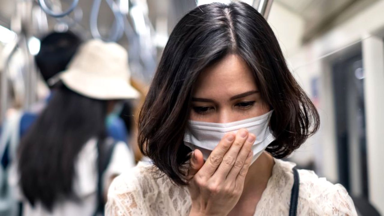 Un nou efect advers al vaccinului anti-Covid, gustul metalic, a ieșit la lumină
