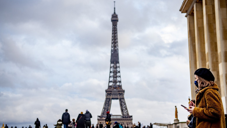 Lockdown pentru o lună în Paris și Nisa și în alte 16 regiuni ale Franței