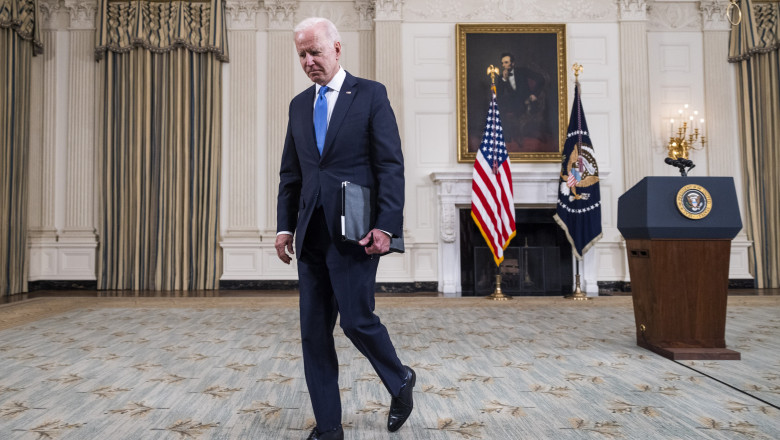 Joe Biden, întrerupt de soneria unui telefon, în timpul discursului