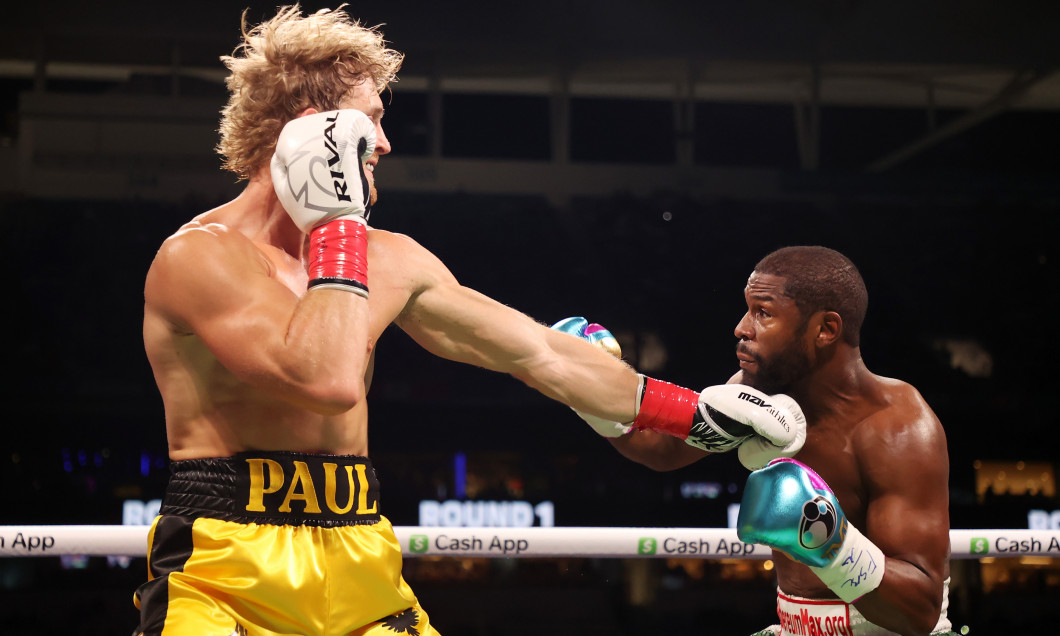 Mayweather la un meci demonstrativ