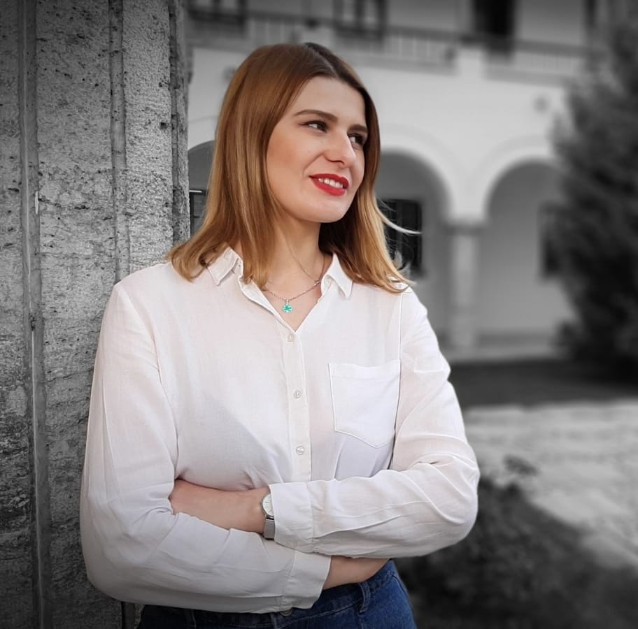 Una dintre probele autenticității documetului este semnătura electronică a documentului de tip word, care aparține Mioarei Costin, consilier