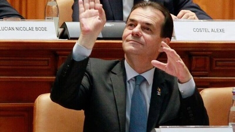 Liberalii îşi aleg