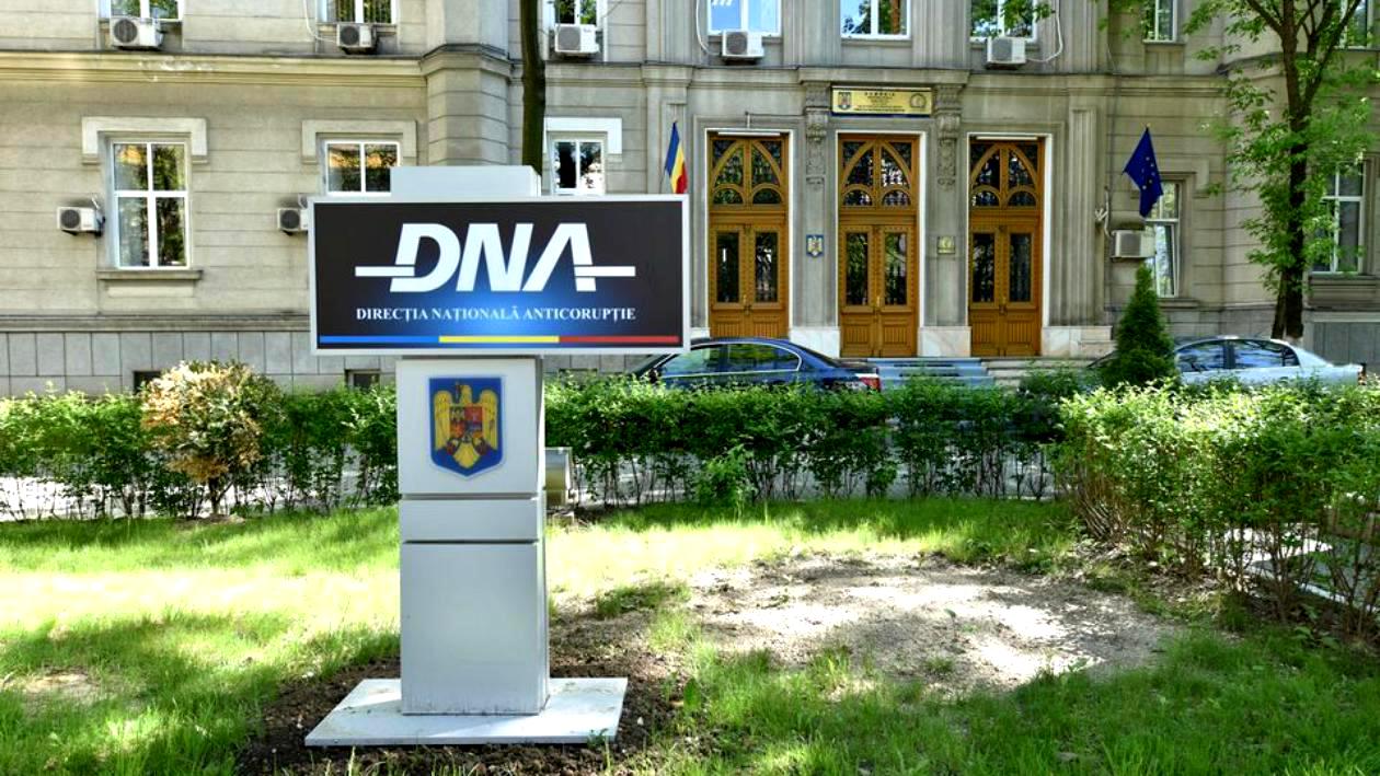 Comisarul şef Radu Obreja, anchetat de DNA,
