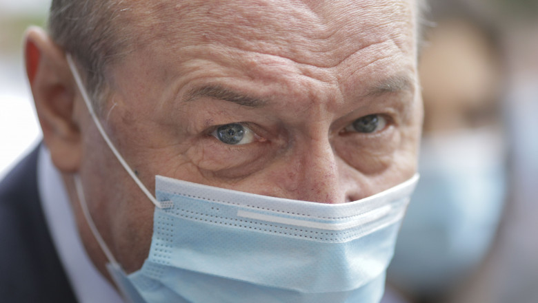 Băsescu