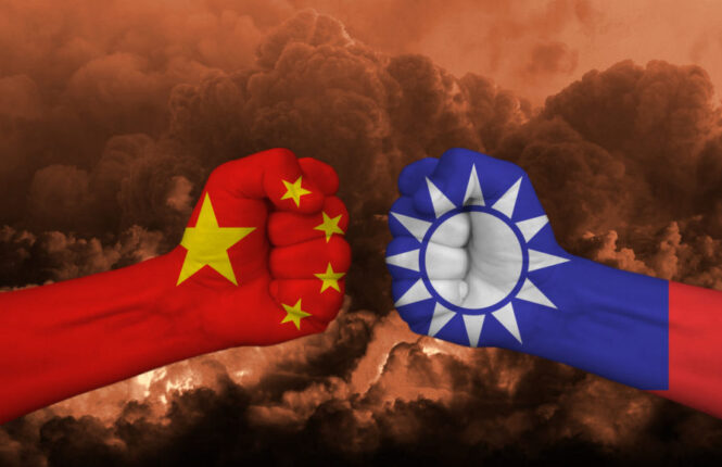 China îşi retrage promisiunea de a nu trimite trupe în Taiwan după