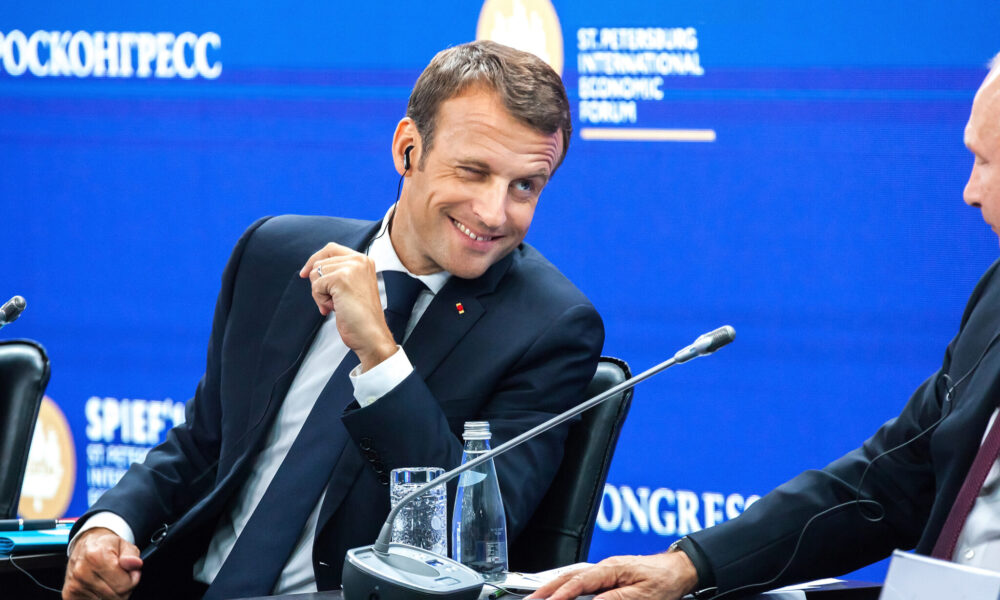Emmanuel Macron, purtător de cuvânt al industriei europene faţă