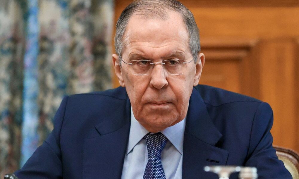 Oficialii au spus ca Serghei Lavrov a fost dus la spitalul Sanglah din capitala provinciei, Denpasar, dar spitalul nu a facut comentarii.