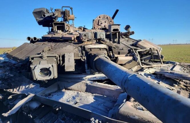 Ucrainenii au distrus inca un T-90M, cel mai modern tanc
