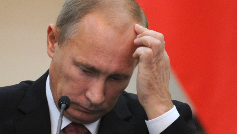 Putin se teme tot mai tare de reacția rușilor și a comandat sondaje în secret