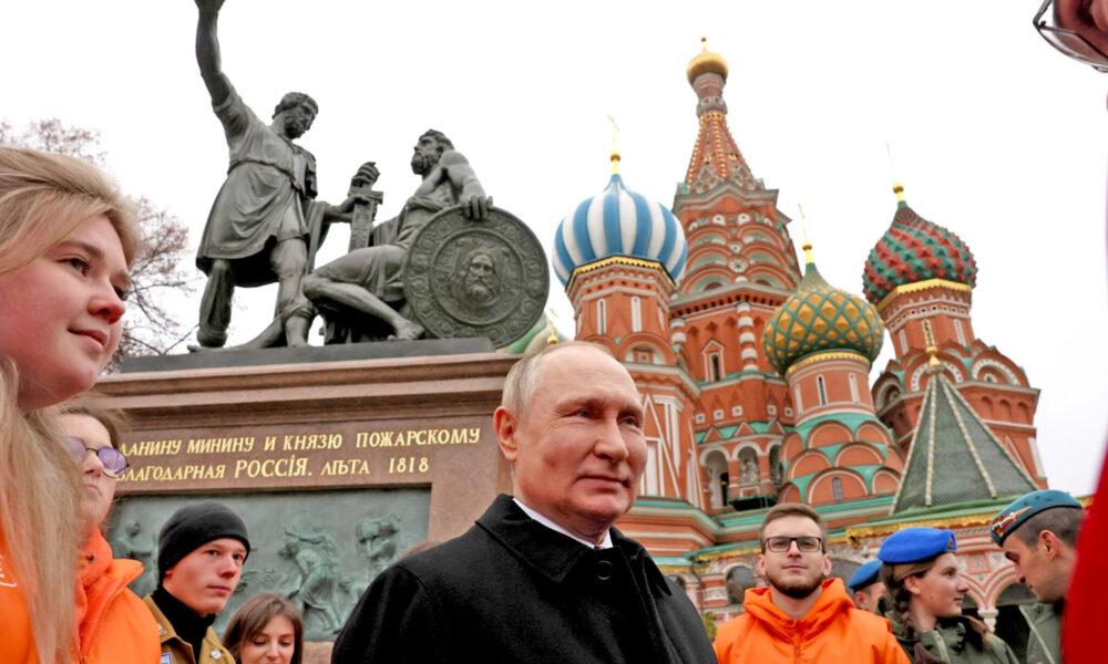 Vladimir Putin analizat de experții militari
