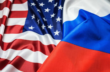 Rusia spune că retragerea SUA din tratatul de interzicere a rachetelor