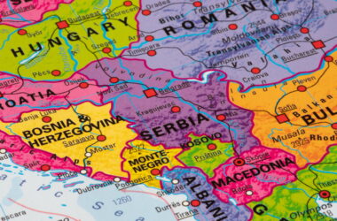 Kosovo va solicita aderarea la Uniunea Europeană până la sfârșitul