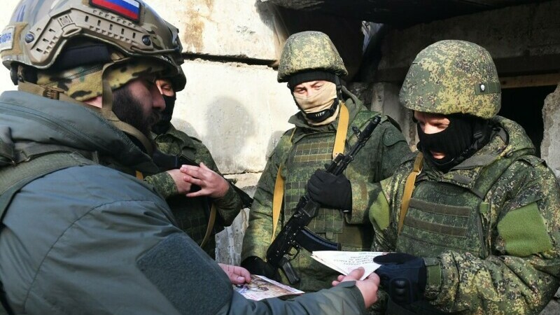 Soldații ruși care refuză să lupte în Ucraina, bătuți până la sânge