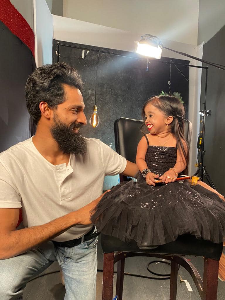 Cea mai mică femeie