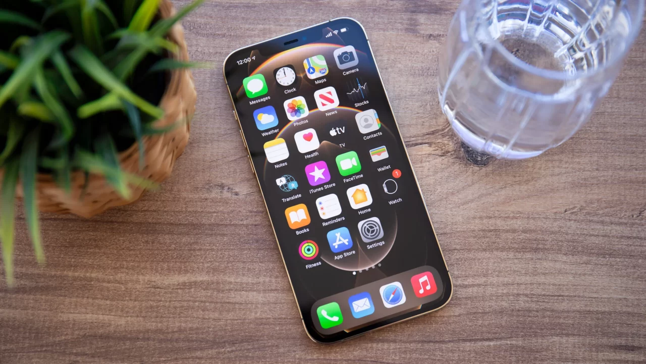 Apple pregătește lansare unui nou model de iPhone